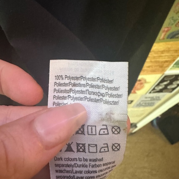 Only brand. Size 38. Sheer sleeve black blouse. Great condition - Picture 4 of 5